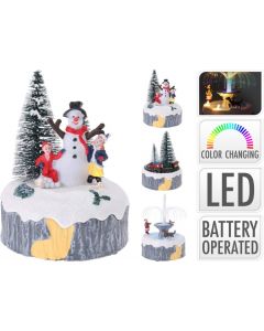 Weihnachtsszene verschiedene Figuren mit LED-Beleuchtung